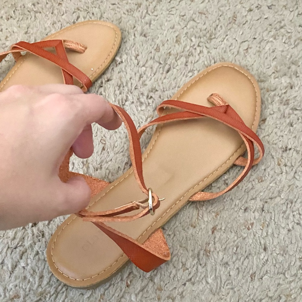 Old Navy Gladiator Style Brown Sandals - Picture 2 of 4